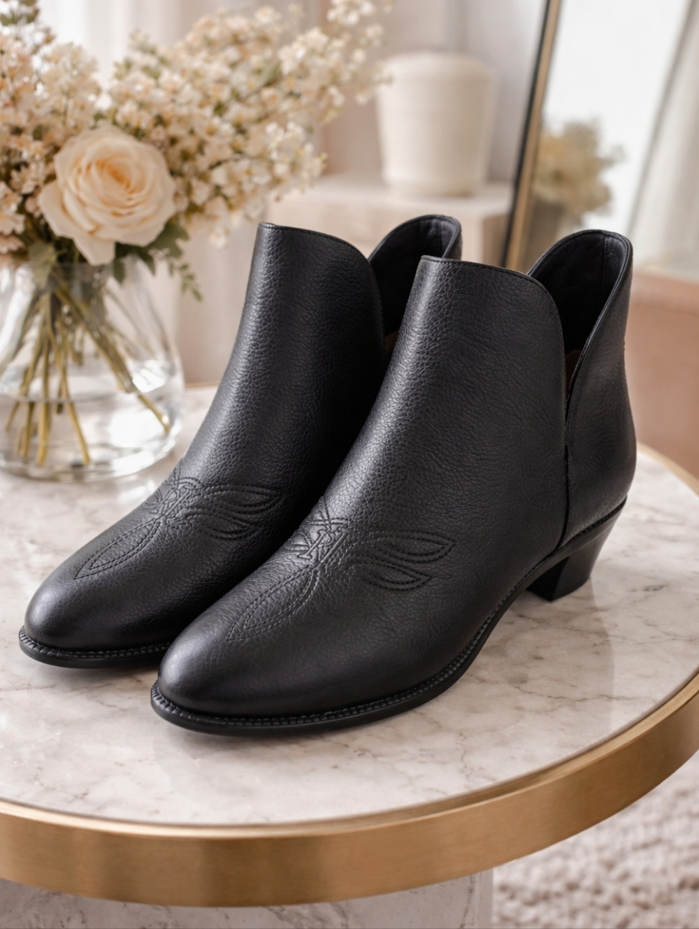 Lauren Ralph Lauren Prestyn Booties – Size 9.5